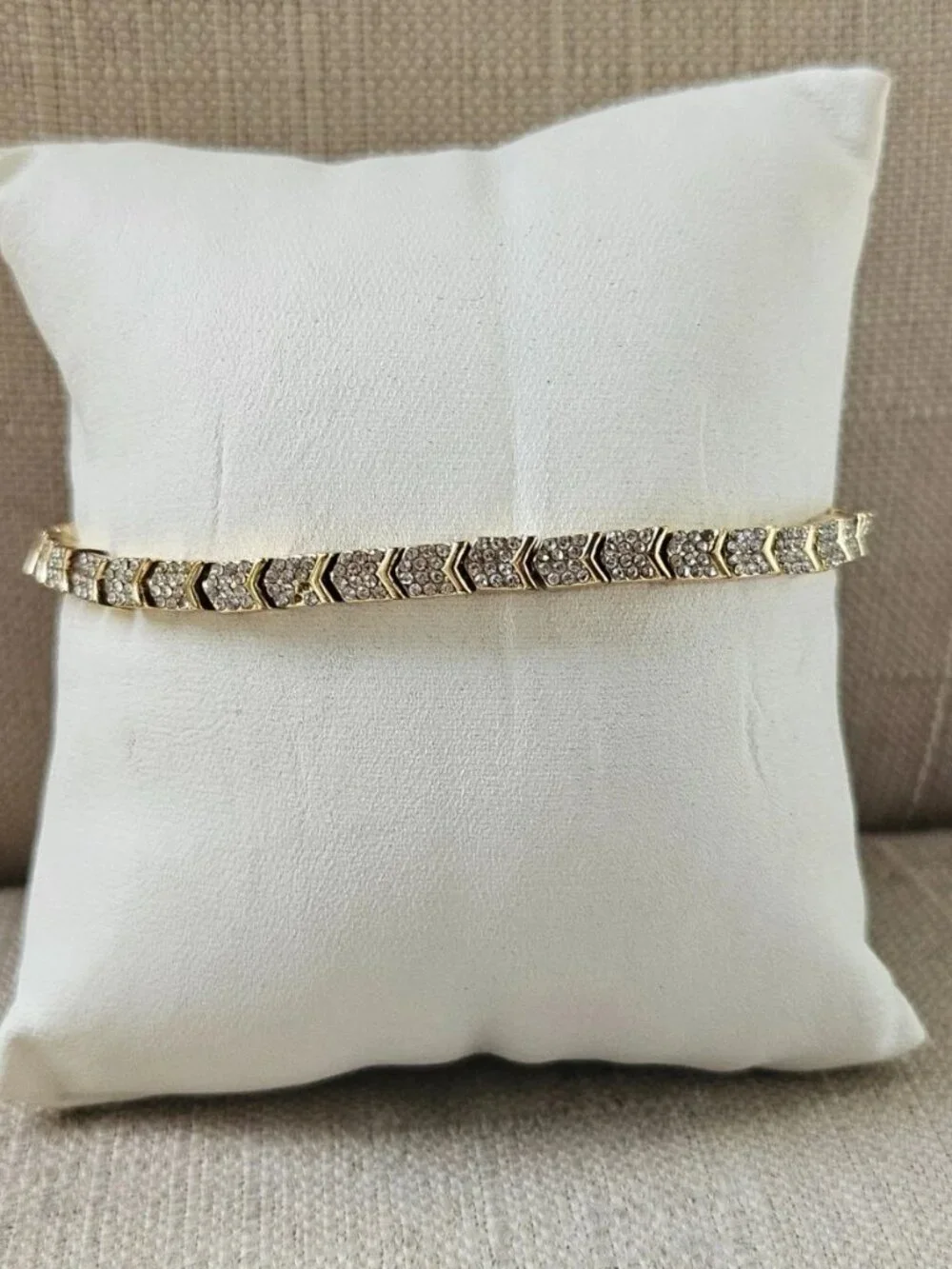Fashion Bracelet Gold Tone Fashion Jewelry Wrist Band Size Adjustable Unbranded